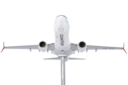 Qantas 737-800/W VH-VZU with Scimitar Winglets (new colours)