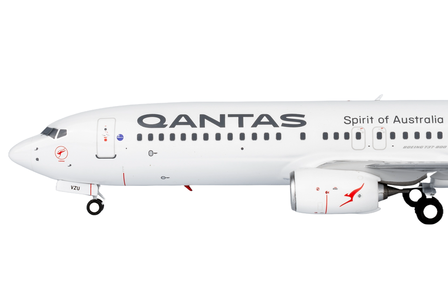 Qantas Boeing 737-800 VH-VZU 1:200 diecast aircraft model