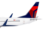 Delta Air Lines 737-800/w N3746H (Atlanta Braves' World Champions) (with stand)