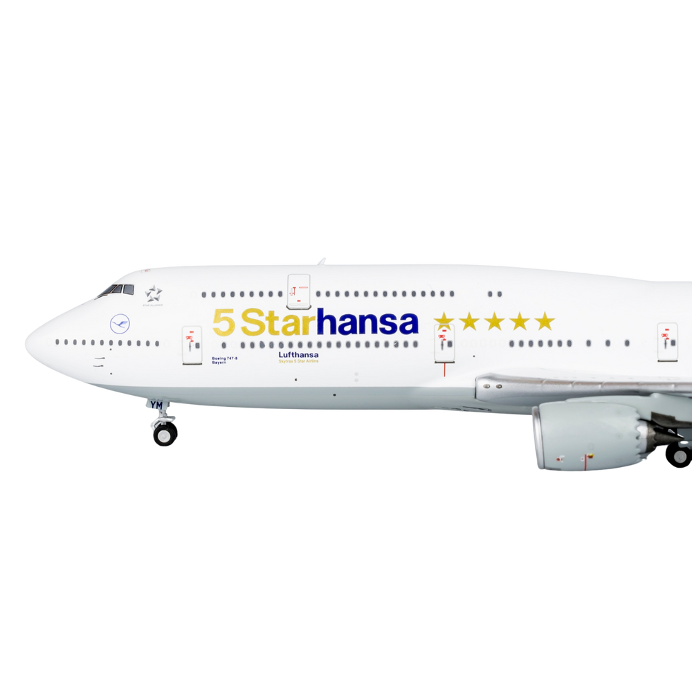 Lufthansa 747-8 D-ABYM “5 Starhansa”