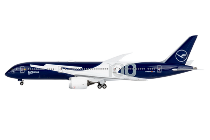 Lufthansa 787-9 Dreamliner D-ABPU 100th Anniversary livery
