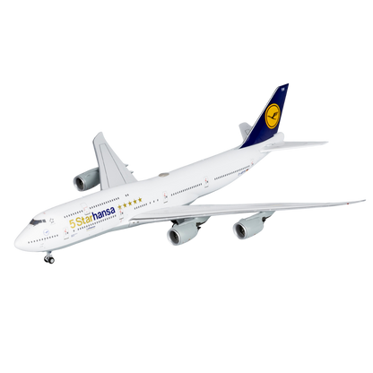 Lufthansa 747-8 D-ABYM “5 Starhansa”