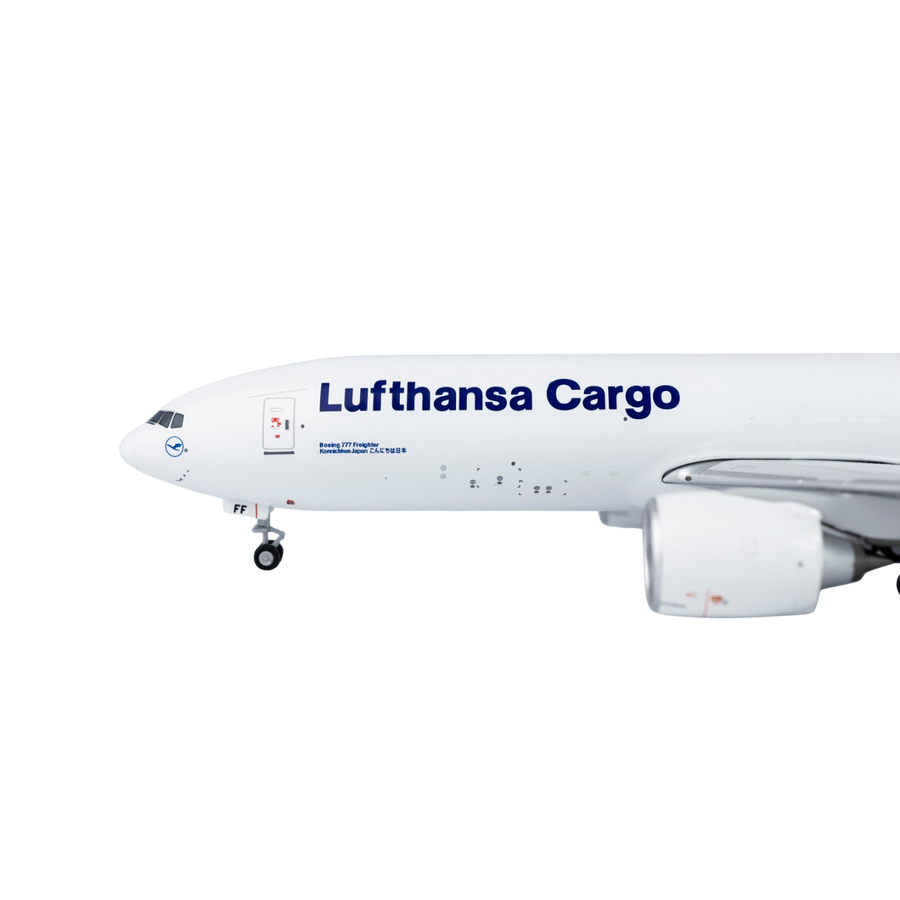 Lufthansa Cargo Boeing 777F D-ALFF 1:400 diecast aircraft model