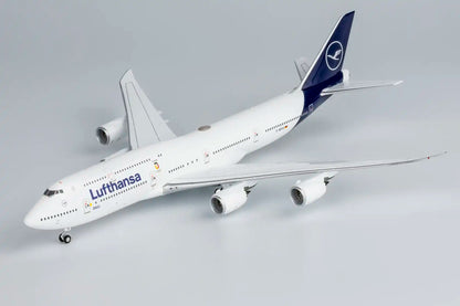 Lufthansa 747-8 D-ABYA (TEAM D; n/c;) (2024.09)