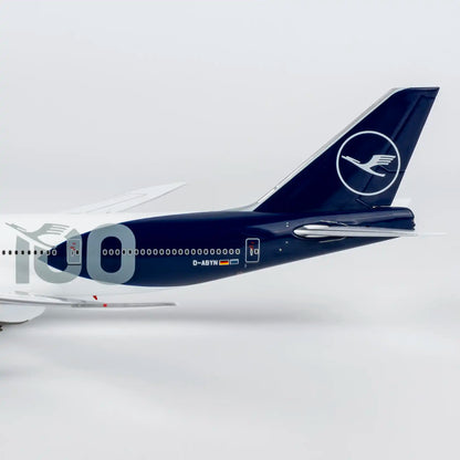 Lufthansa 747-8i D-ABYN (100 Years Anniversary; Luxurious Packaging) (with stand)