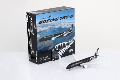 Air New Zealand B787-9 Dreamliner "All Blacks" ZK-NZE