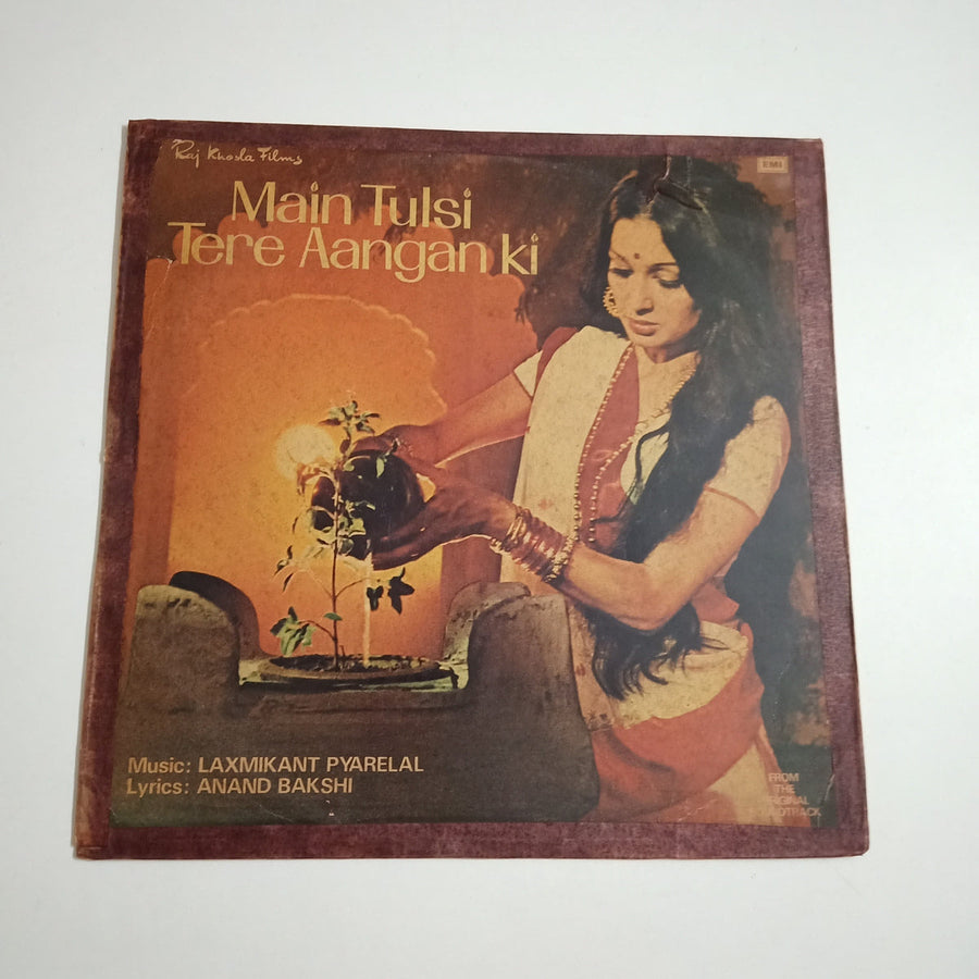 Main Tulsi Tere Aangan Ki