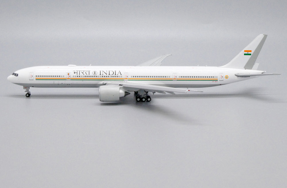 GOVERNMENT OF INDIA BOEING 777-300ER (VT-ALV) "FLAPS DOWN"