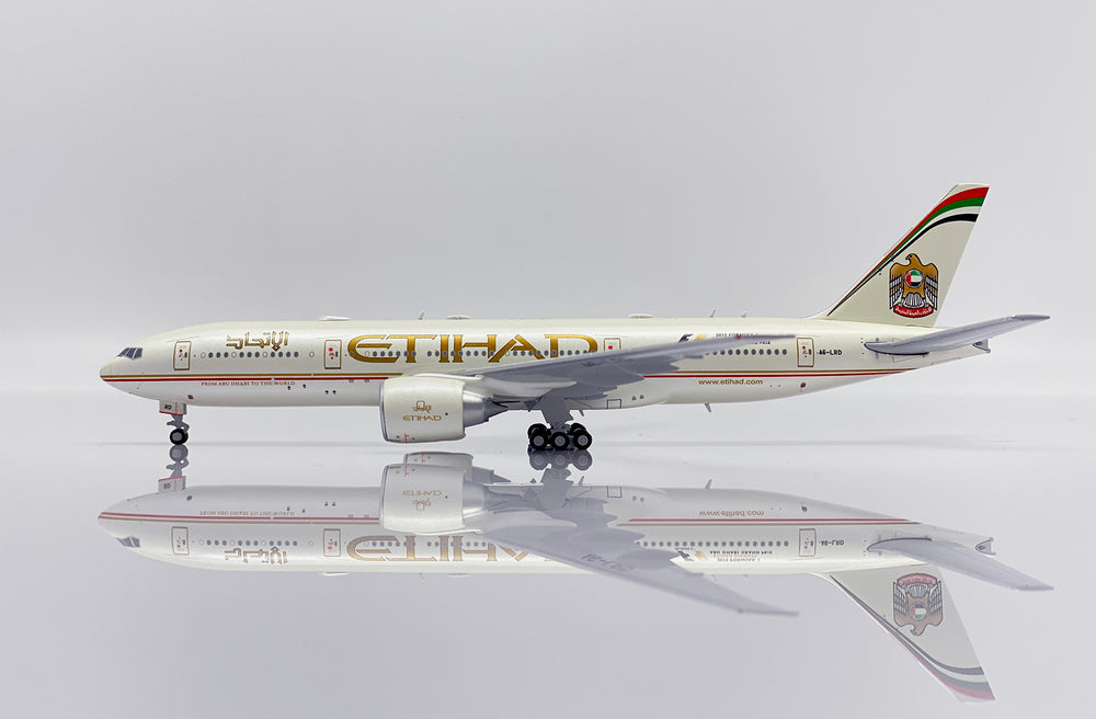 ETIHAD AIRWAYS BOEING 777-200LR "2015 FORMULA 1" (A6-LRD)