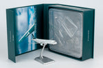NG Models 13161 Cathay Pacific Airbus A321neo B-HQD Large Titles 1:400 open premium packaging with model and stand