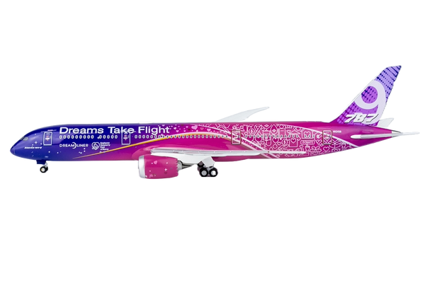 Boeing 787-9 “Dreams Take Flight” N1015B