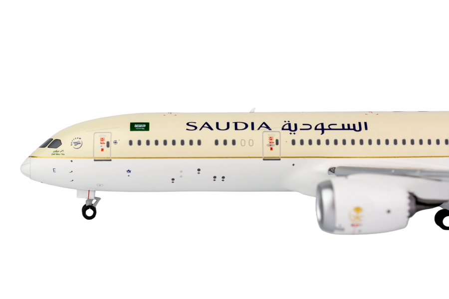 Saudi Arabian Airlines Boeing 787-9 HZ-ARE 1:400 diecast aircraft model