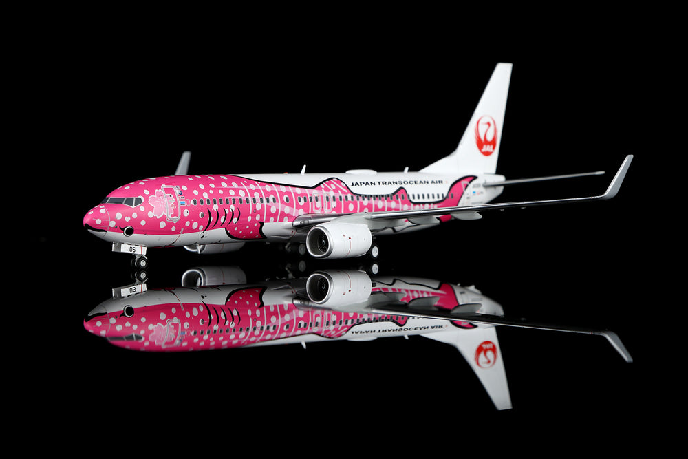 SQ Wings L2349 Japan Transocean Air Boeing 737-800 JA06RK “Sakura Jinbei” 1:200