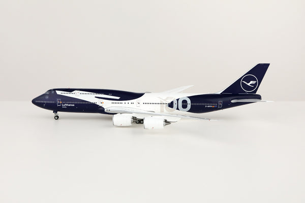 SQ Wings L2355 Lufthansa Boeing 747-8 D-ABYN “100th Anniversary” 1:200 Diecast Model